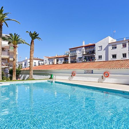1 Bed Apartment With Sea View Nerja Exterior foto